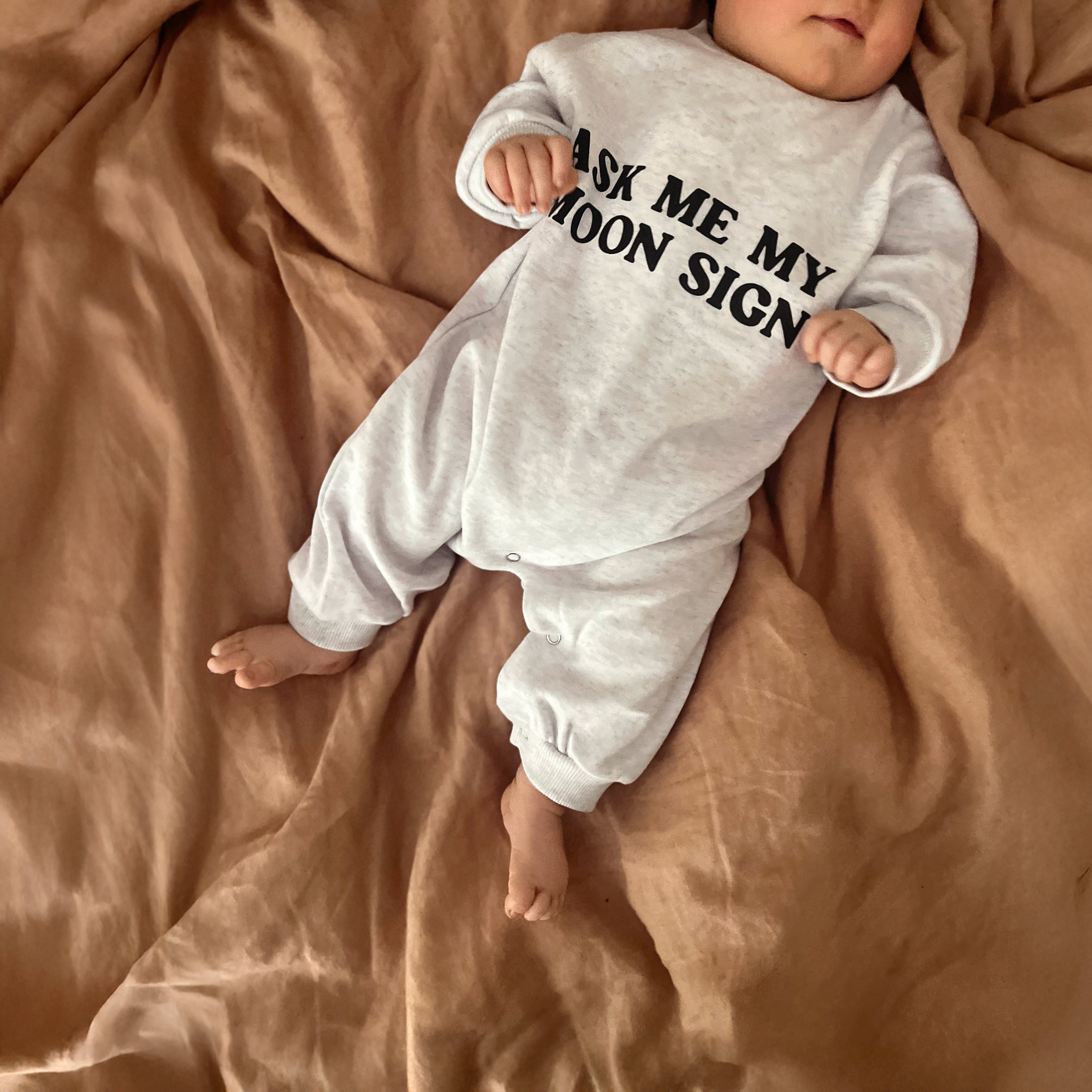Soft cozy newborn astrology gift for babies, 6 months and one year old. Ask me my moon sign funny zodiac soft cotton onesie.